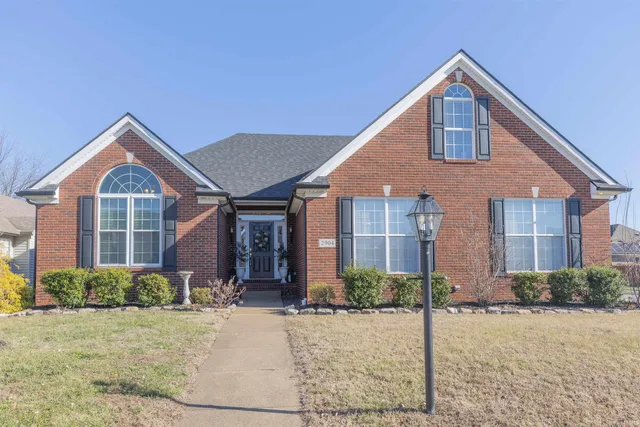 $415,500 | 2904 Laura Lynn Lane, Newburgh, IN 47630