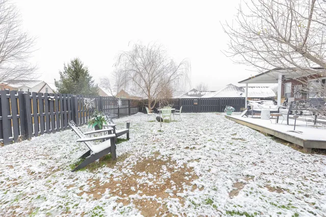 $434,999 | 2904 Laura Lynn Lane, Newburgh, IN 47630