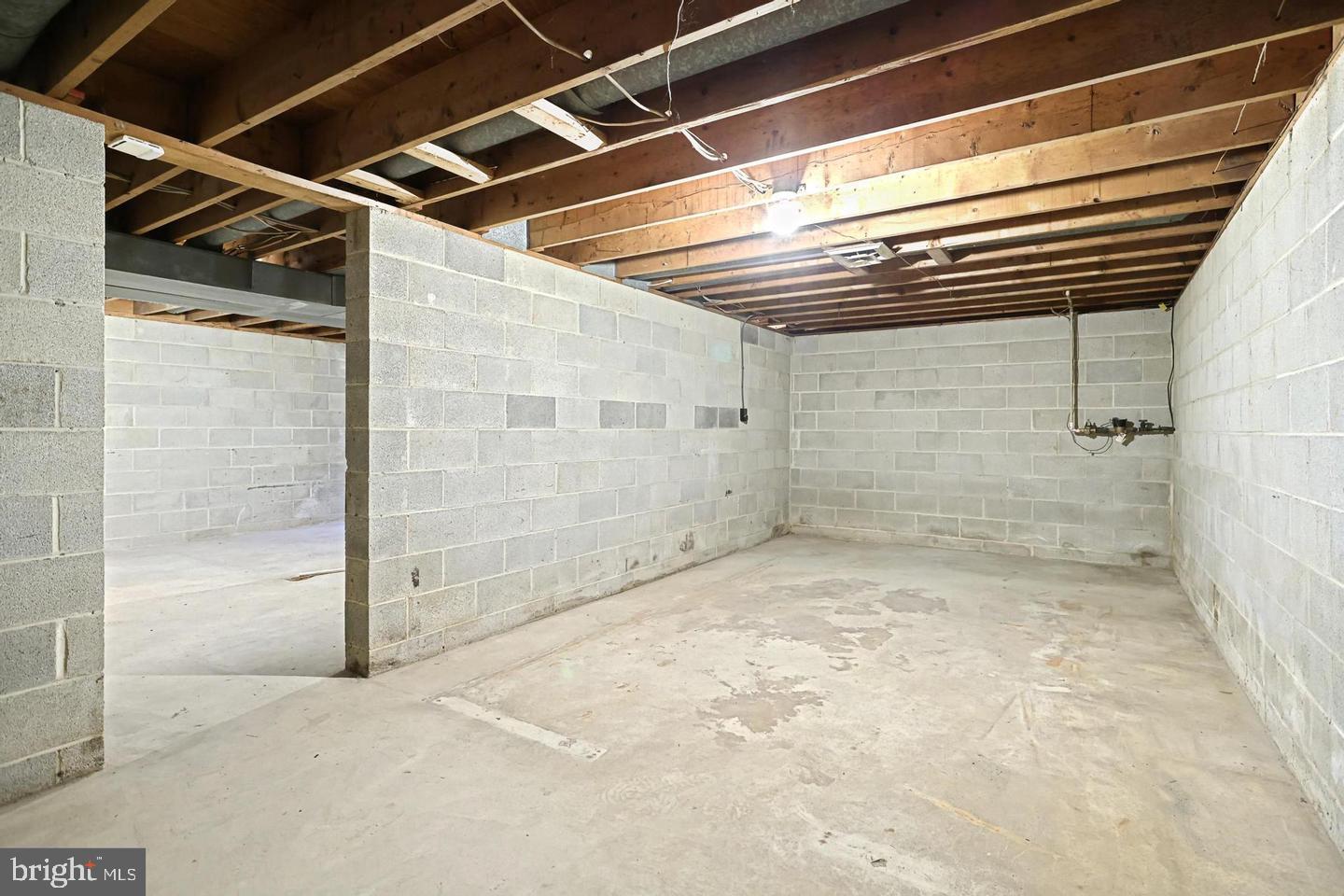 170 Margate Road York, PA 17408 - Photo 33 of 39