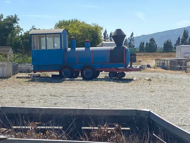 $1,225,000 | 3851 Pacific Avenue, Piru, CA 93040