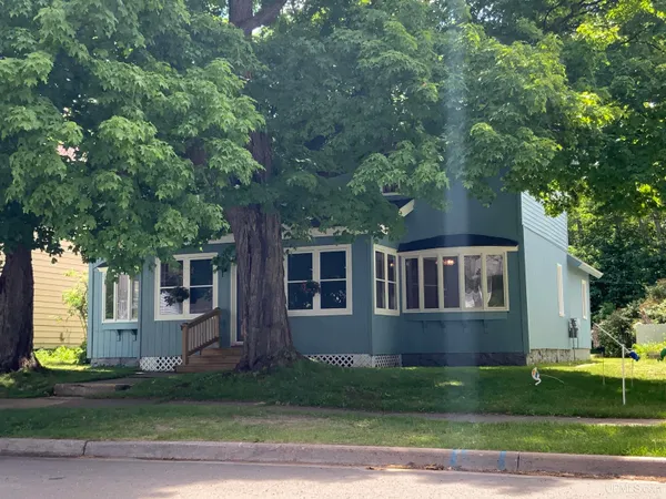 $244,900 | 114 East Lincoln Street, Negaunee, MI 49866