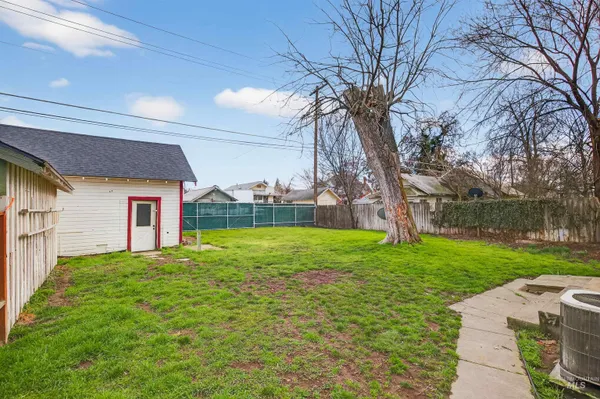 $274,000 | 833 8th Street, Clarkston, WA 99403