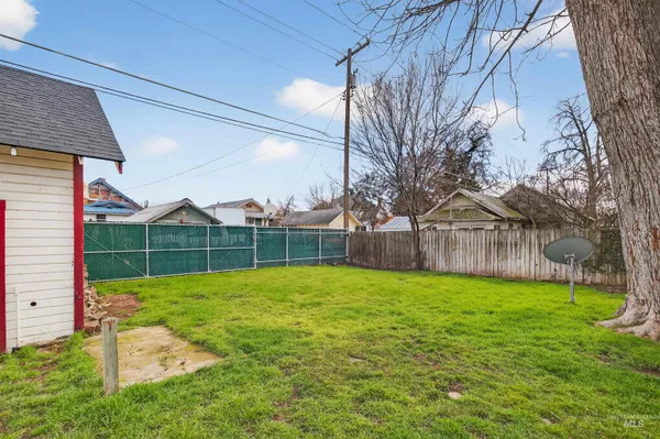 $274,000 | 833 8th Street, Clarkston, WA 99403