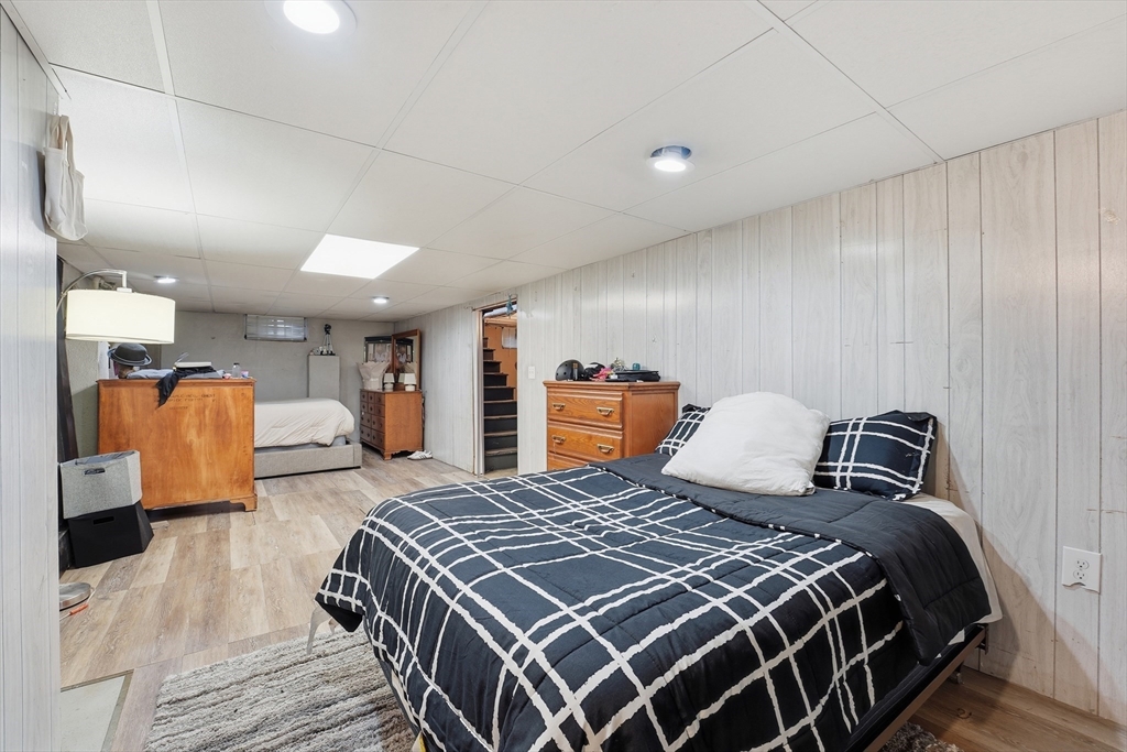154 Russell Street Springfield, MA 01104 - Photo 23 of 29