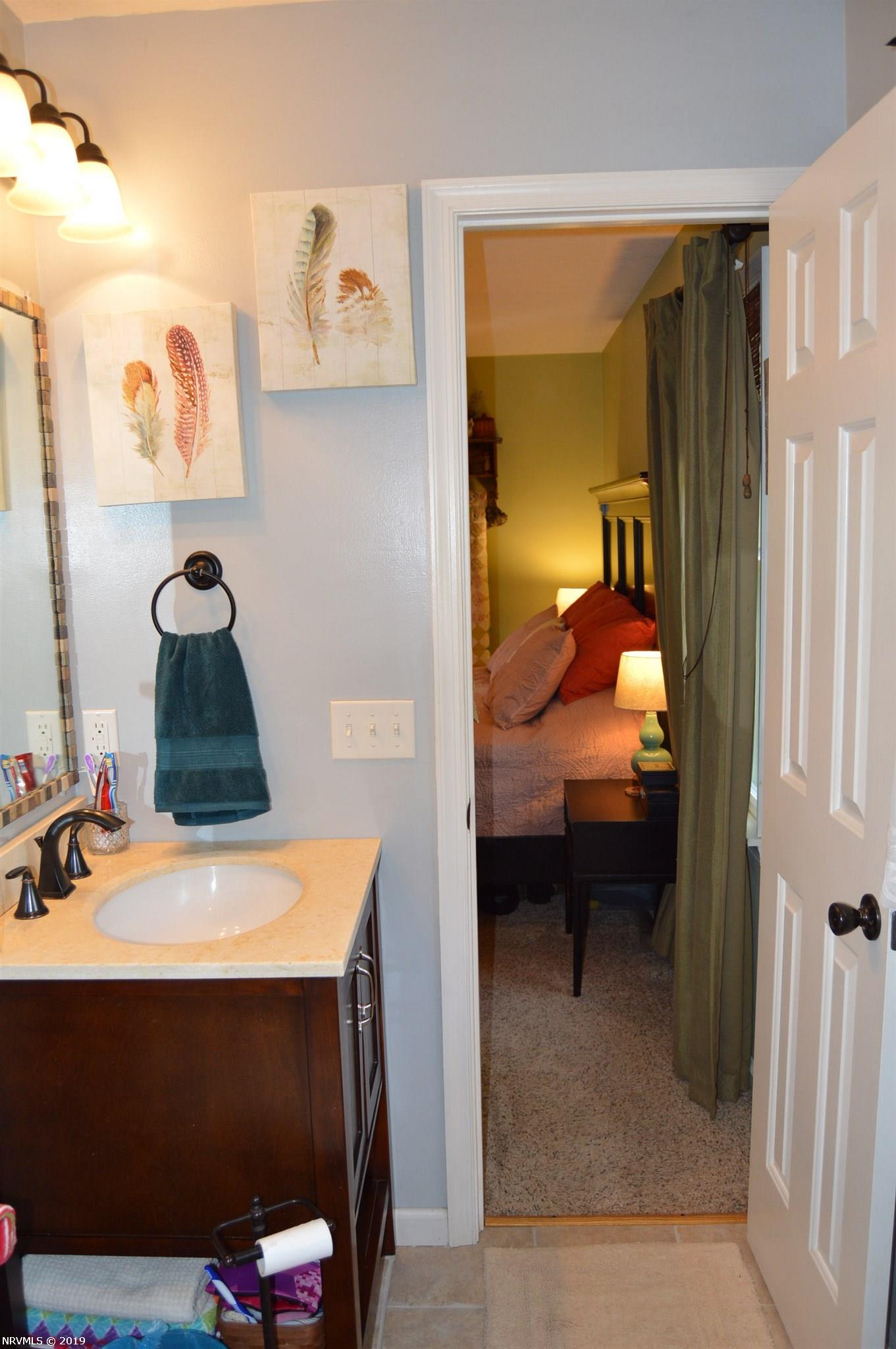 450 Reading Road Christiansburg, VA 24073 - Photo 21 of 57 Gallery Image 21