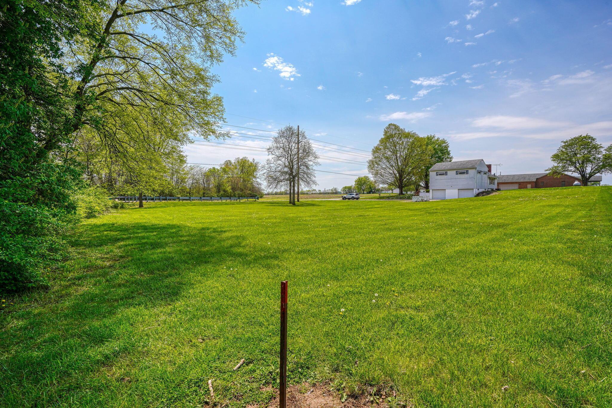 4894 Bell Station Road Circleville, OH 43113 - Photo 11 of 37 4894 Bell Station Rd (18)