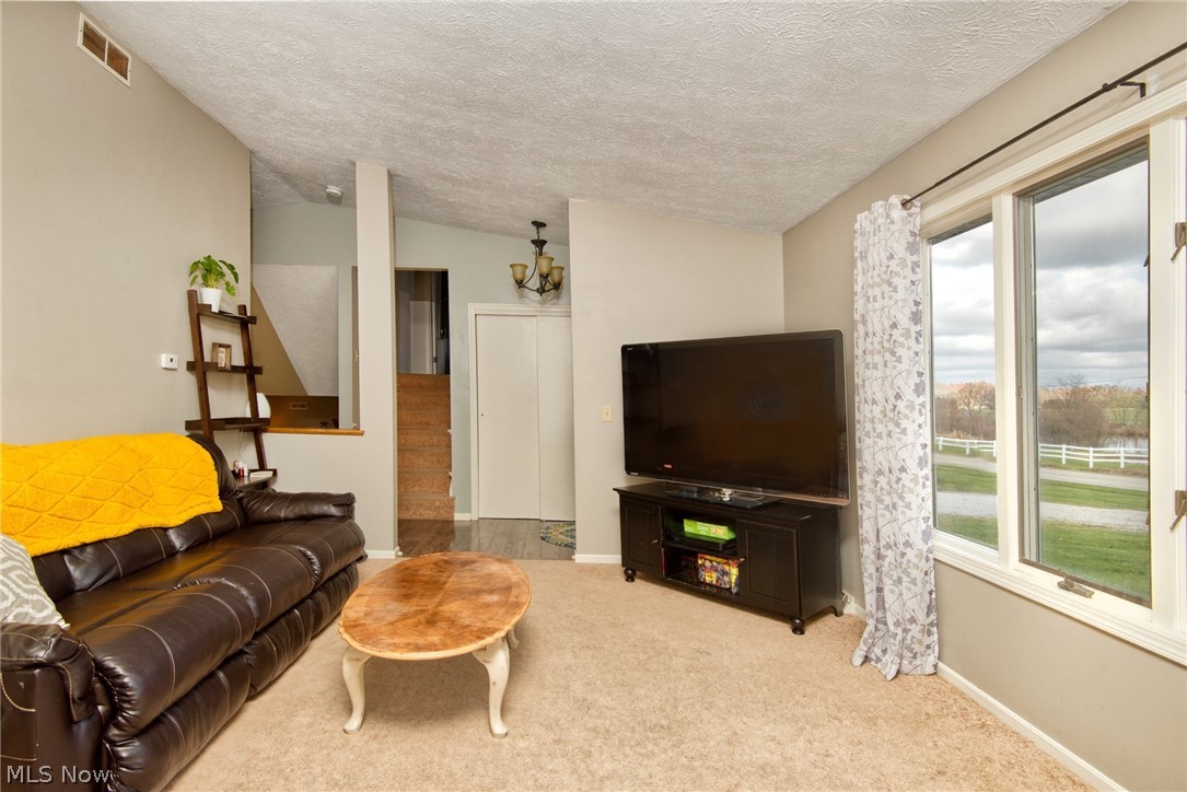 11976 Beloit Snodes Road Beloit, OH 44609 - Photo 12 of 35 Gallery Image 12