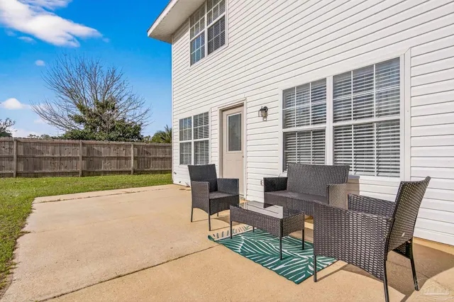 $279,700 | 3280 Two Sisters Way, Pensacola, FL 32505