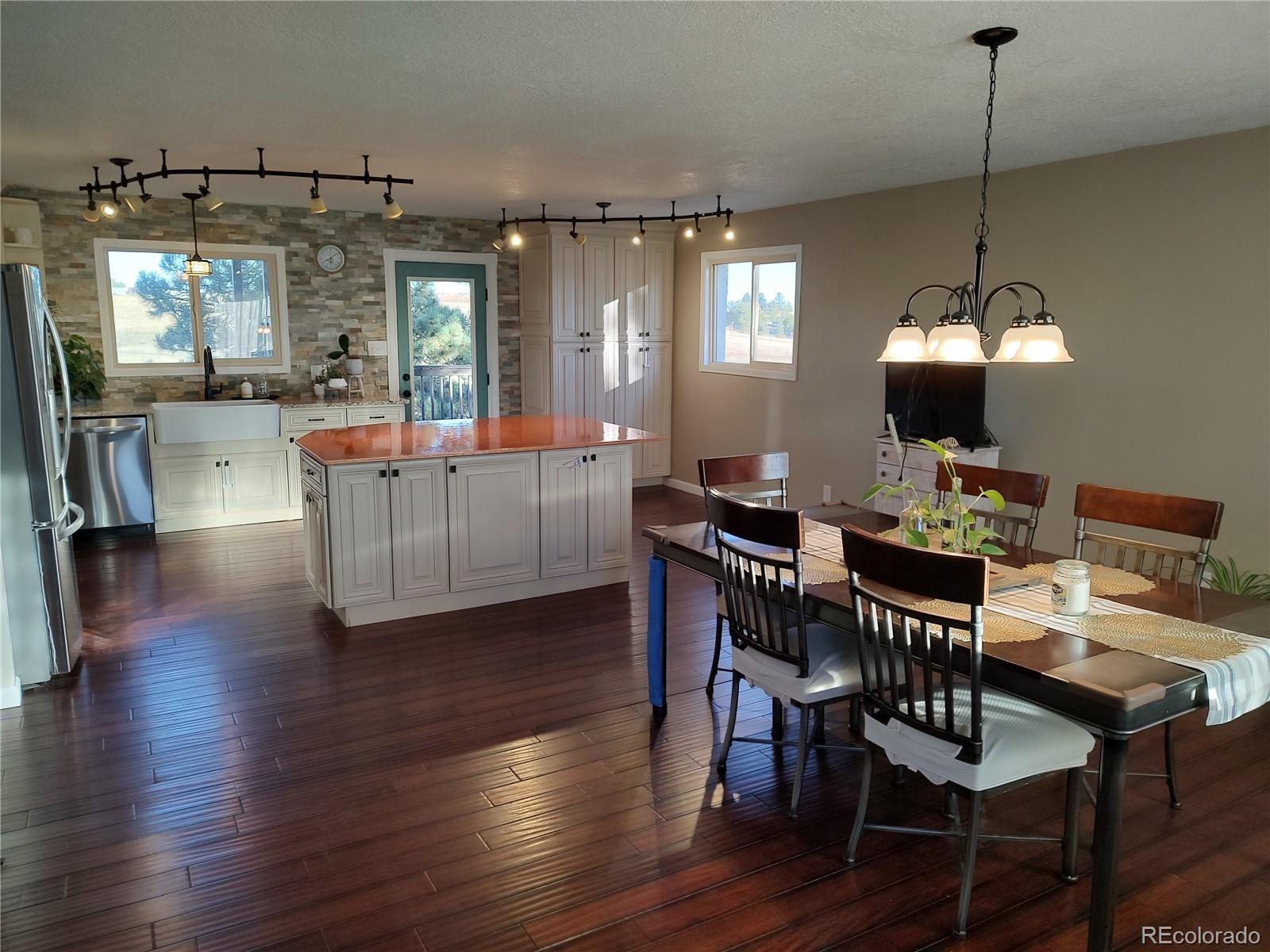 12913 North Delbert Road Parker, CO 80138 - Photo 5 of 29 Gallery Image 5