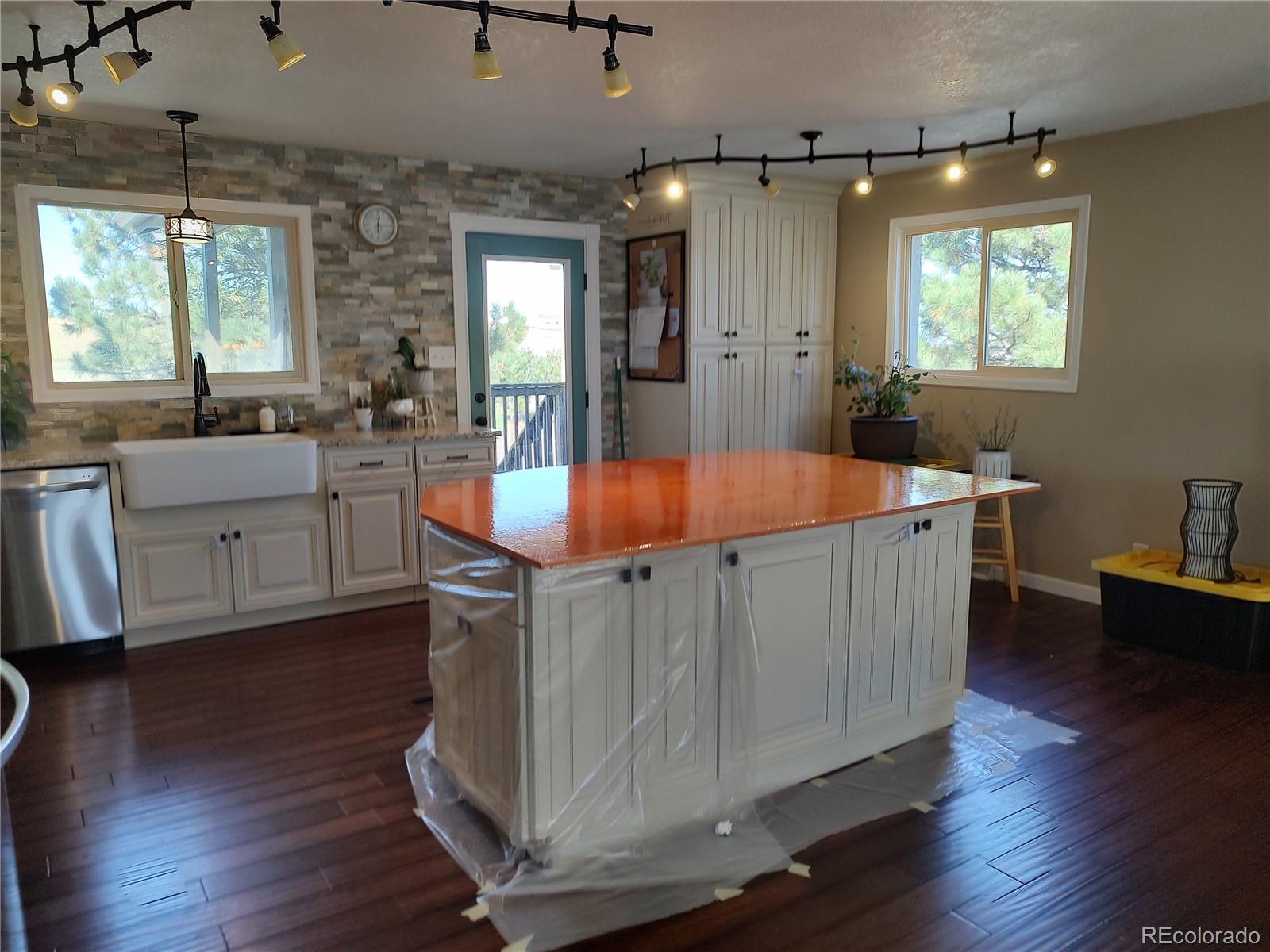 12913 North Delbert Road Parker, CO 80138 - Photo 6 of 29 Gallery Image 6