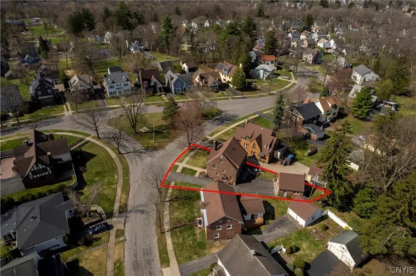 $379,900 | 2212 Douglas Crescent, Utica, NY 13501