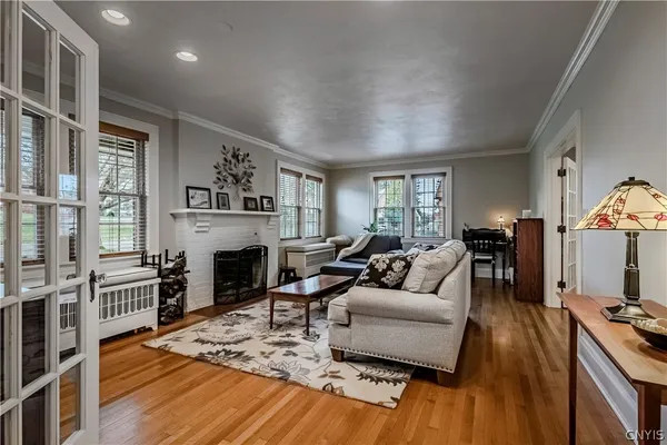 $379,900 | 2212 Douglas Crescent, Utica, NY 13501