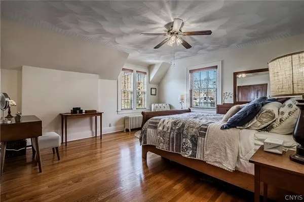 $379,900 | 2212 Douglas Crescent, Utica, NY 13501