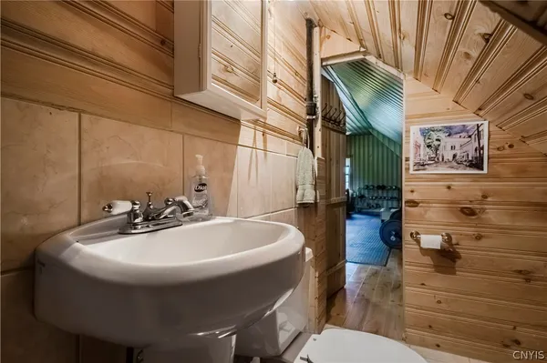 $379,900 | 2212 Douglas Crescent, Utica, NY 13501