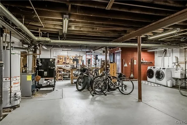 $379,900 | 2212 Douglas Crescent, Utica, NY 13501