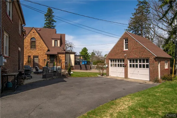 $379,900 | 2212 Douglas Crescent, Utica, NY 13501