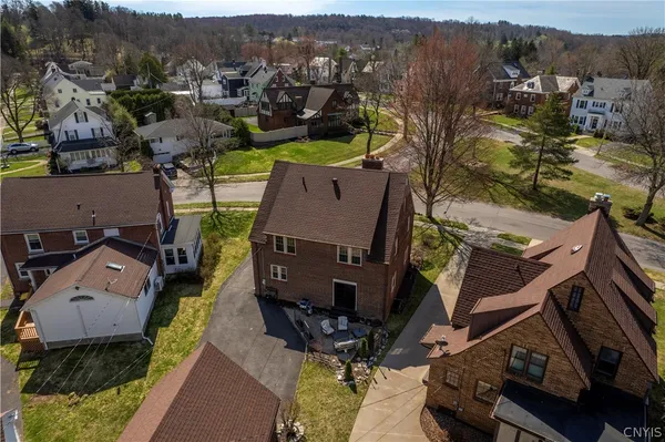 $379,900 | 2212 Douglas Crescent, Utica, NY 13501