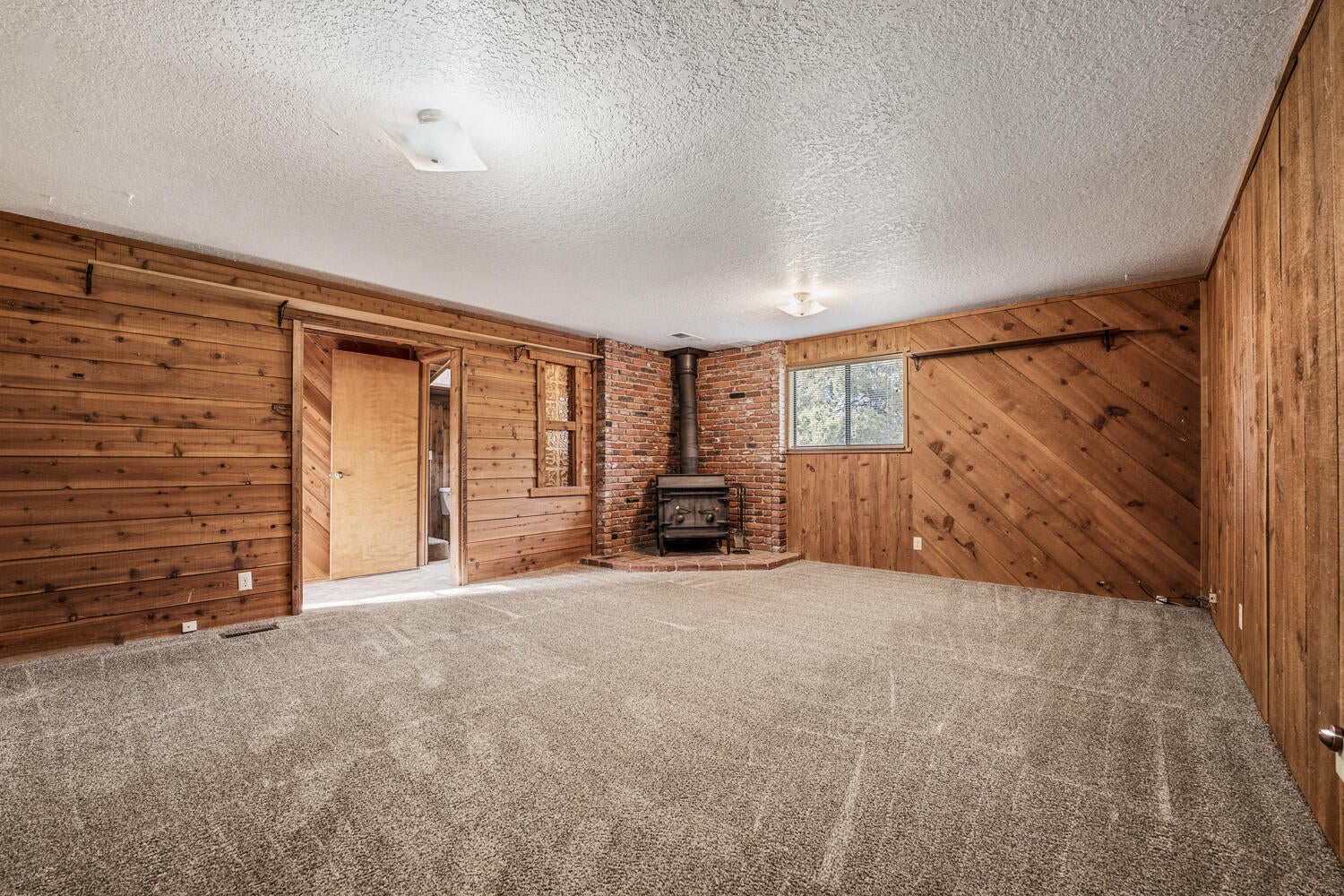 62255 Wallace Road Bend, OR 97701 - Photo 14 of 51 14