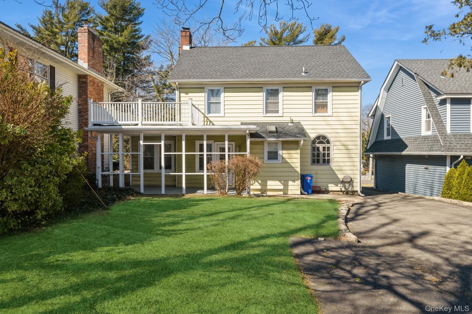 130 Soundview Road Huntington, NY 11743 - Photo 27 of 30