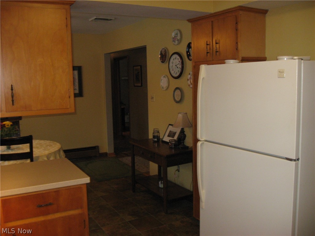 2697 Summit Road Akron, OH 44321 - Photo 4 of 15