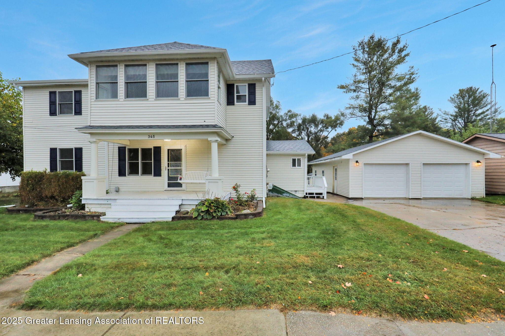 345 Walnut Street Dimondale, MI 48821 - Photo 1 of 49 25-web-or-mls-Photo Oct 07 2025, 7 51 47