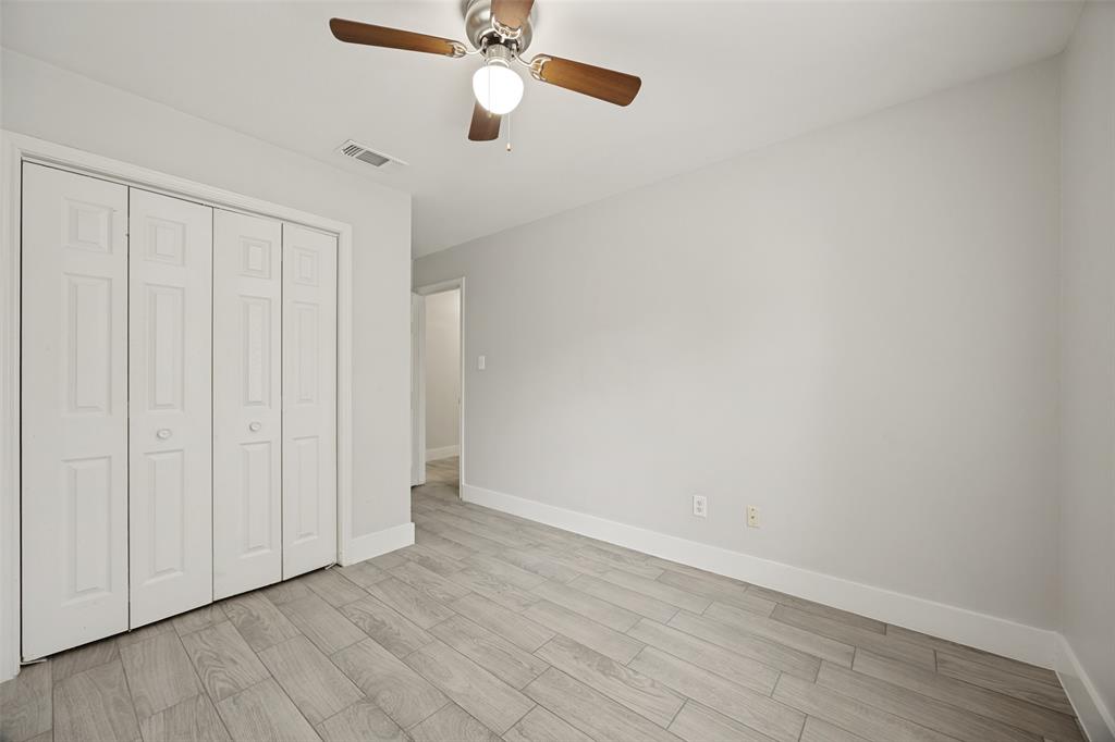 1009 Enlow Circle Commerce, TX 75428 - Photo 13 of 25