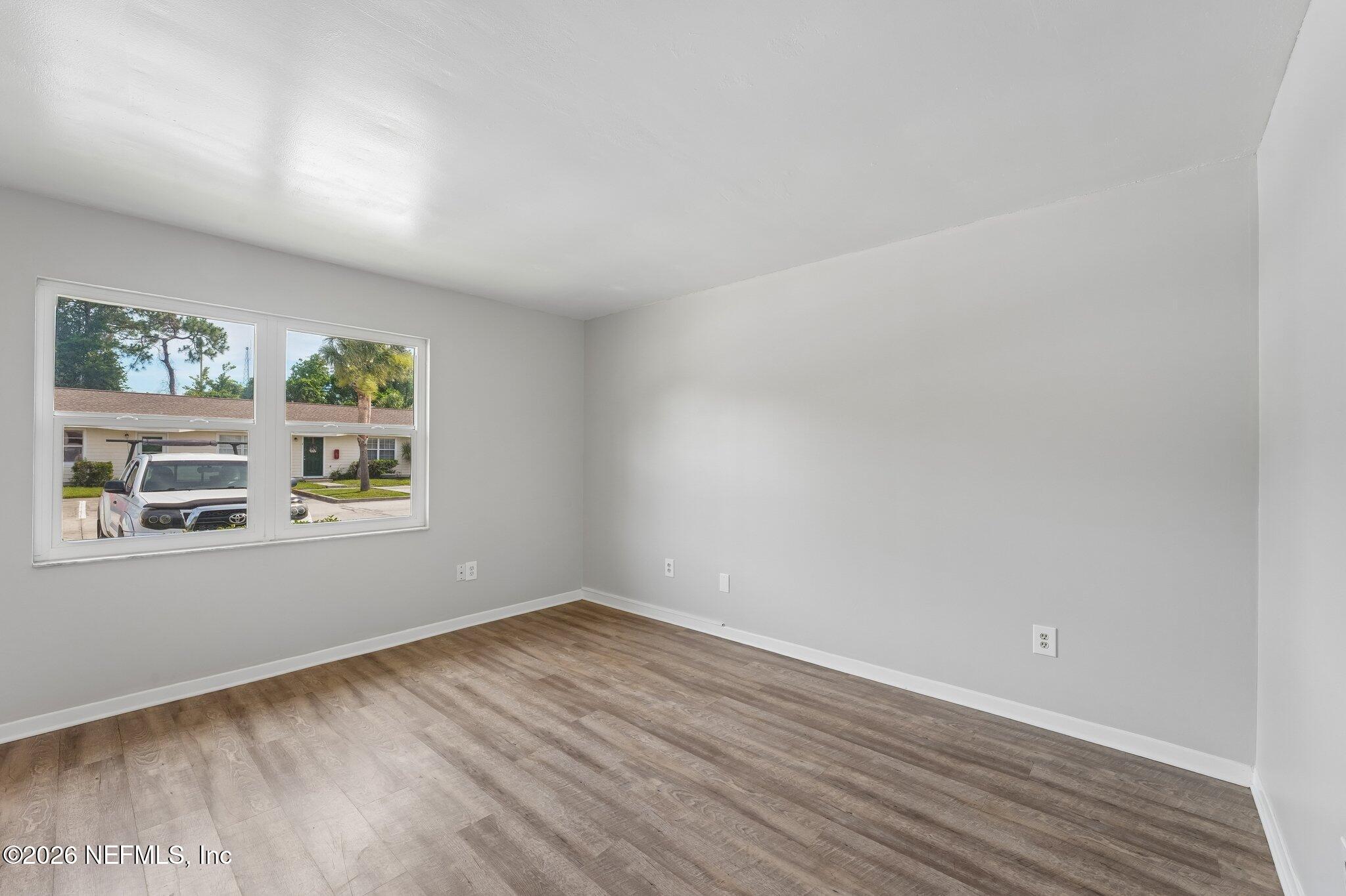1845 Old Moultrie Road, Unit 24 St. Augustine, FL 32084 - Photo 4 of 11 Living - New Energy Efficient Windows!