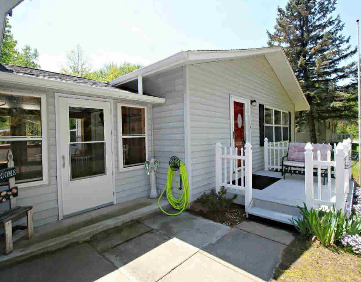 10257 West Wilson Road Montrose, MI 48457 - Photo 18 of 20 21296547-17.JPG