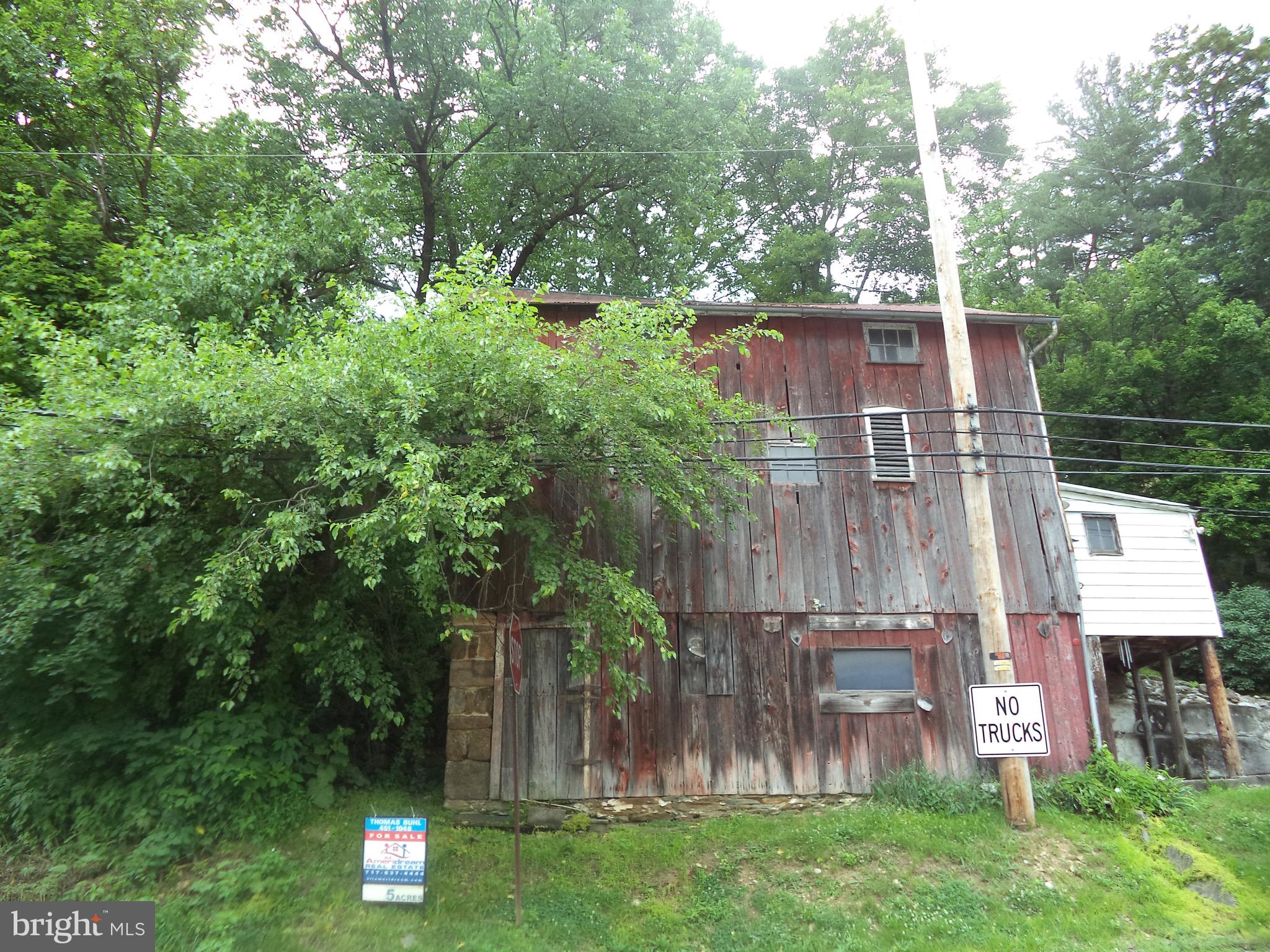 2705 Pentland Road Spring Grove, PA 17362 - Photo 8 of 31