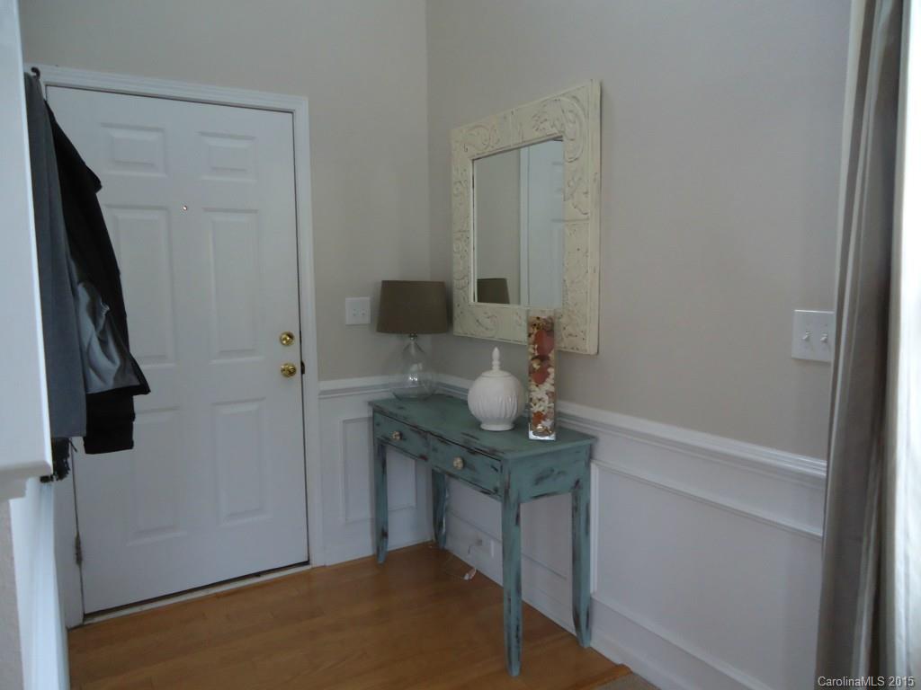 6538 Sunman Road Charlotte, NC 28216 - Photo 11 of 22 Gallery Image 11