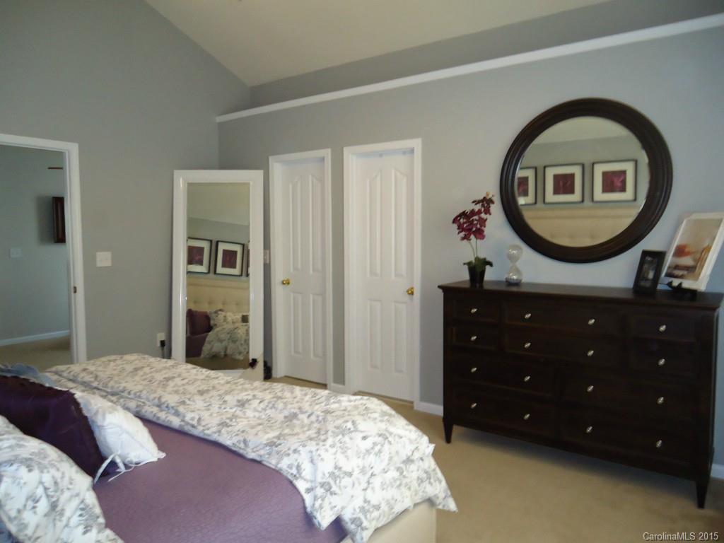 6538 Sunman Road Charlotte, NC 28216 - Photo 17 of 22 Gallery Image 17