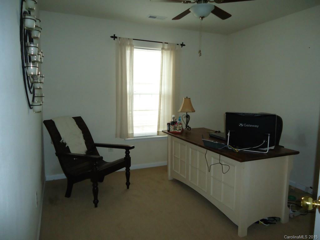 6538 Sunman Road Charlotte, NC 28216 - Photo 21 of 22 Gallery Image 21