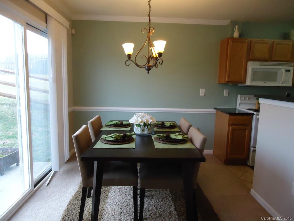 6538 Sunman Road Charlotte, NC 28216 - Photo 7 of 22 Gallery Image 7