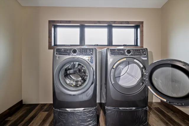 $749,000 | 30167 Nicholas Street, Grand Rapids, MN 55744