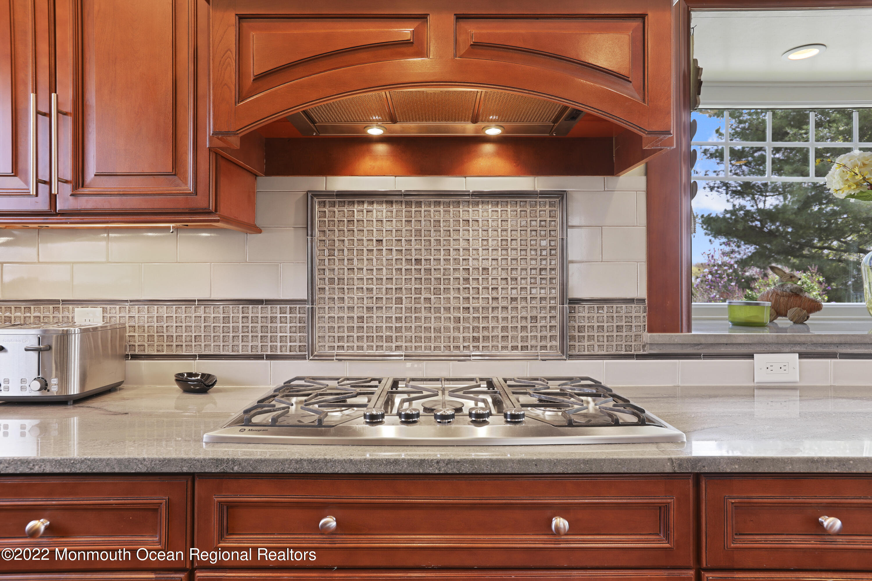 18 Dutch Valley Road Howell, NJ 07731 - Photo 9 of 40 1T3A3140
