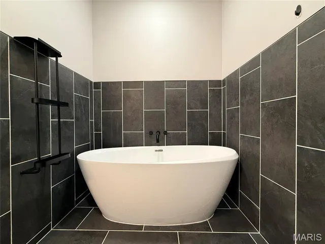 $265,500 | 145 Fortitude Avenue, Poplar Bluff, MO 63901