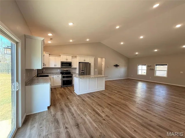 $265,500 | 145 Fortitude Avenue, Poplar Bluff, MO 63901