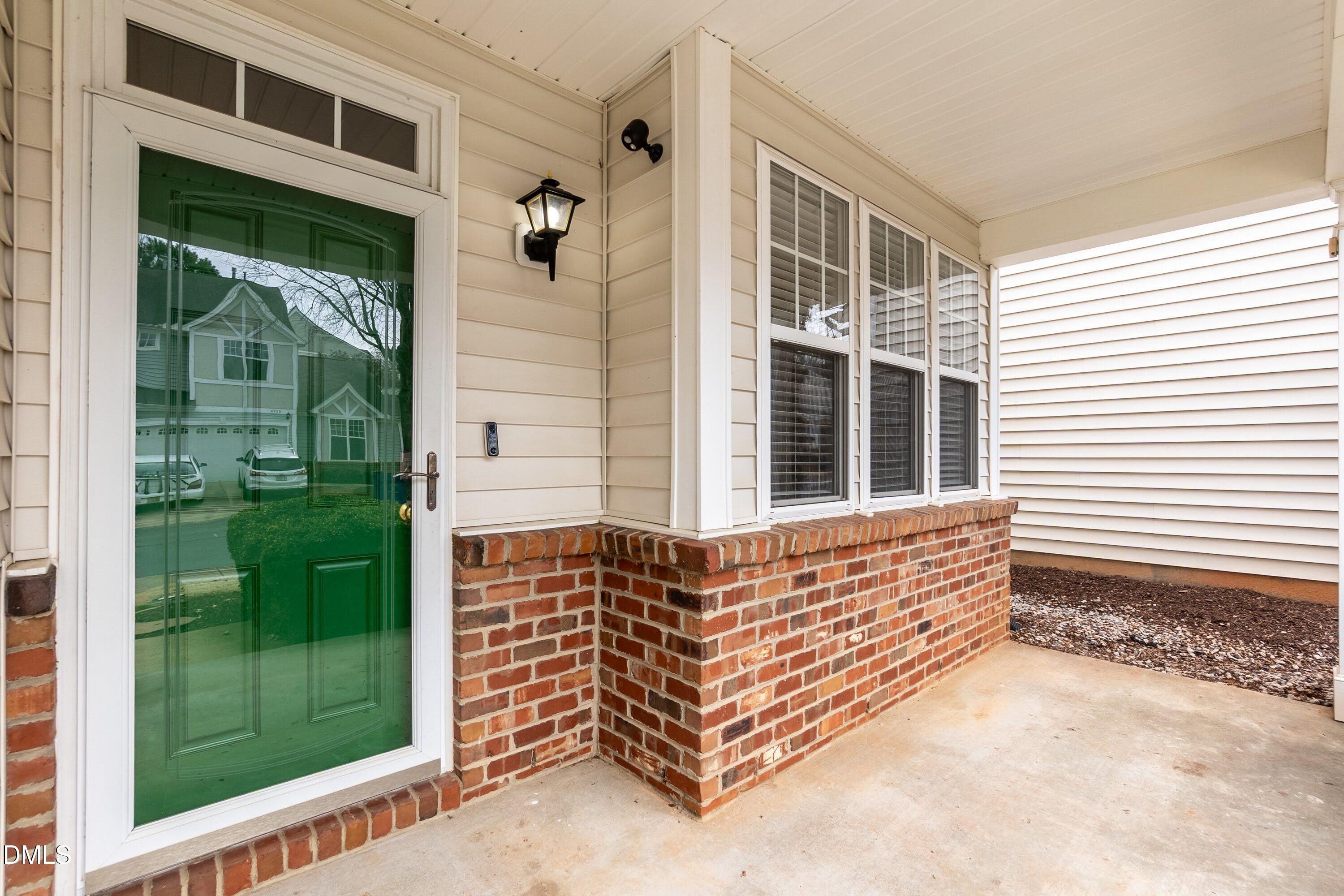 8310 Chimneycap Drive Raleigh, NC 27613 - Photo 4 of 38 Porch 03