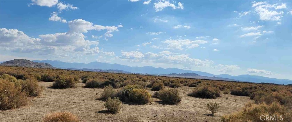 13600 Avenue I3 Roosevelt Ca  