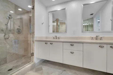 $780,000 | 333 Las Olas Way, Unit 1208, Fort Lauderdale, FL 33301