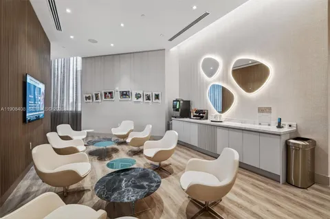 $780,000 | 333 Las Olas Way, Unit 1208, Fort Lauderdale, FL 33301