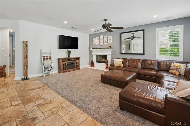 $1,195,000 | 29160 Harmony Way, Saugus, CA 91390