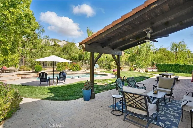 $1,195,000 | 29160 Harmony Way, Saugus, CA 91390