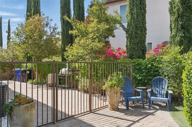 $1,195,000 | 29160 Harmony Way, Saugus, CA 91390