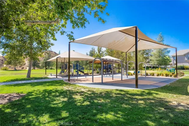 $1,195,000 | 29160 Harmony Way, Saugus, CA 91390