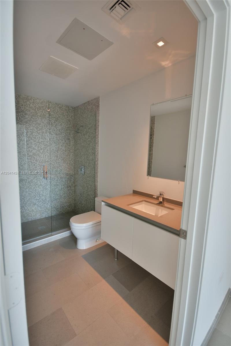 88 Southwest 7th Street, Unit 3309 Miami, FL 33130 - Photo 22 of 50
