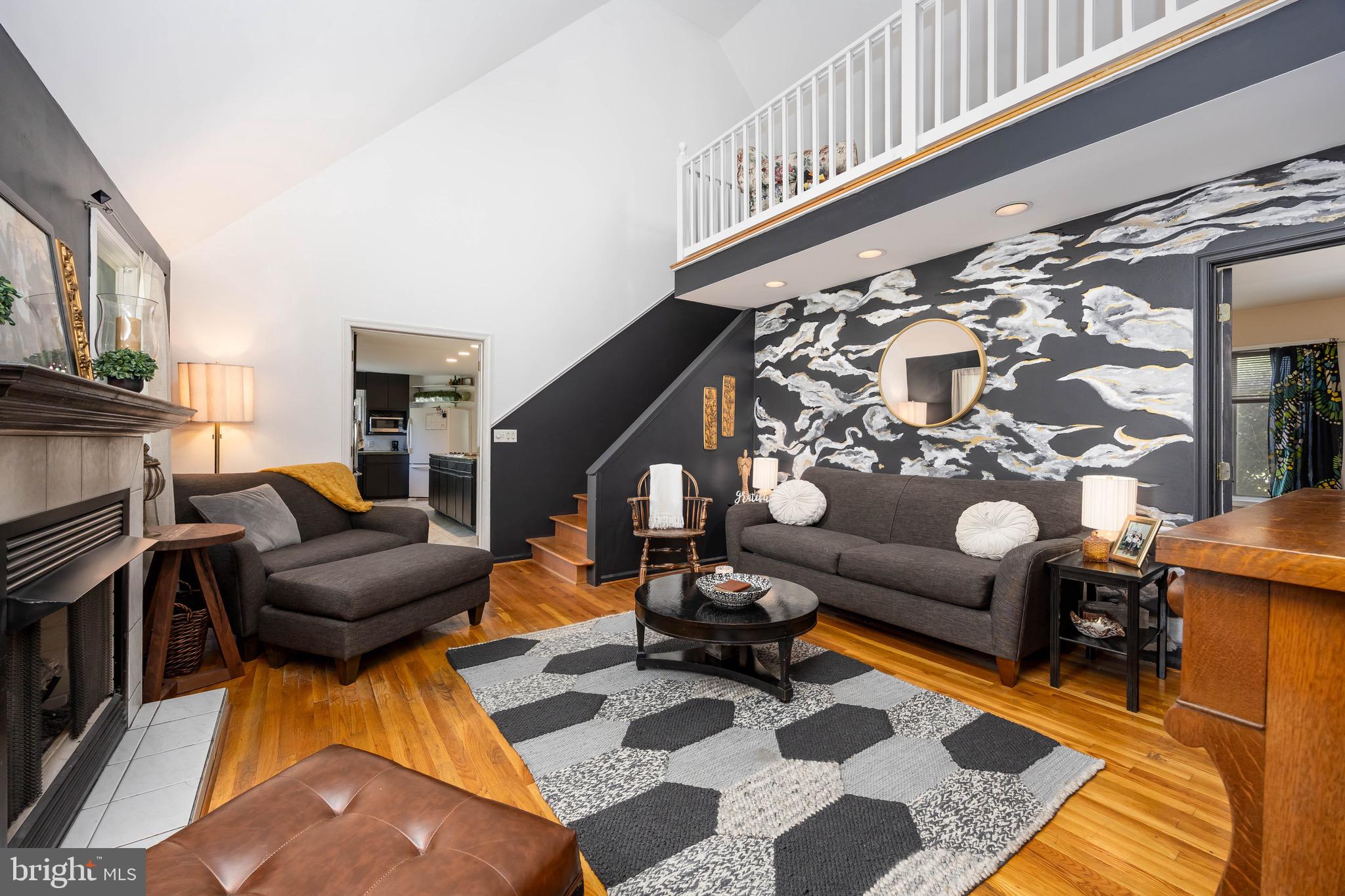 26882 Pratt Road Salisbury, MD 21801 - Photo 24 of 80 a living room with furniture and a rug