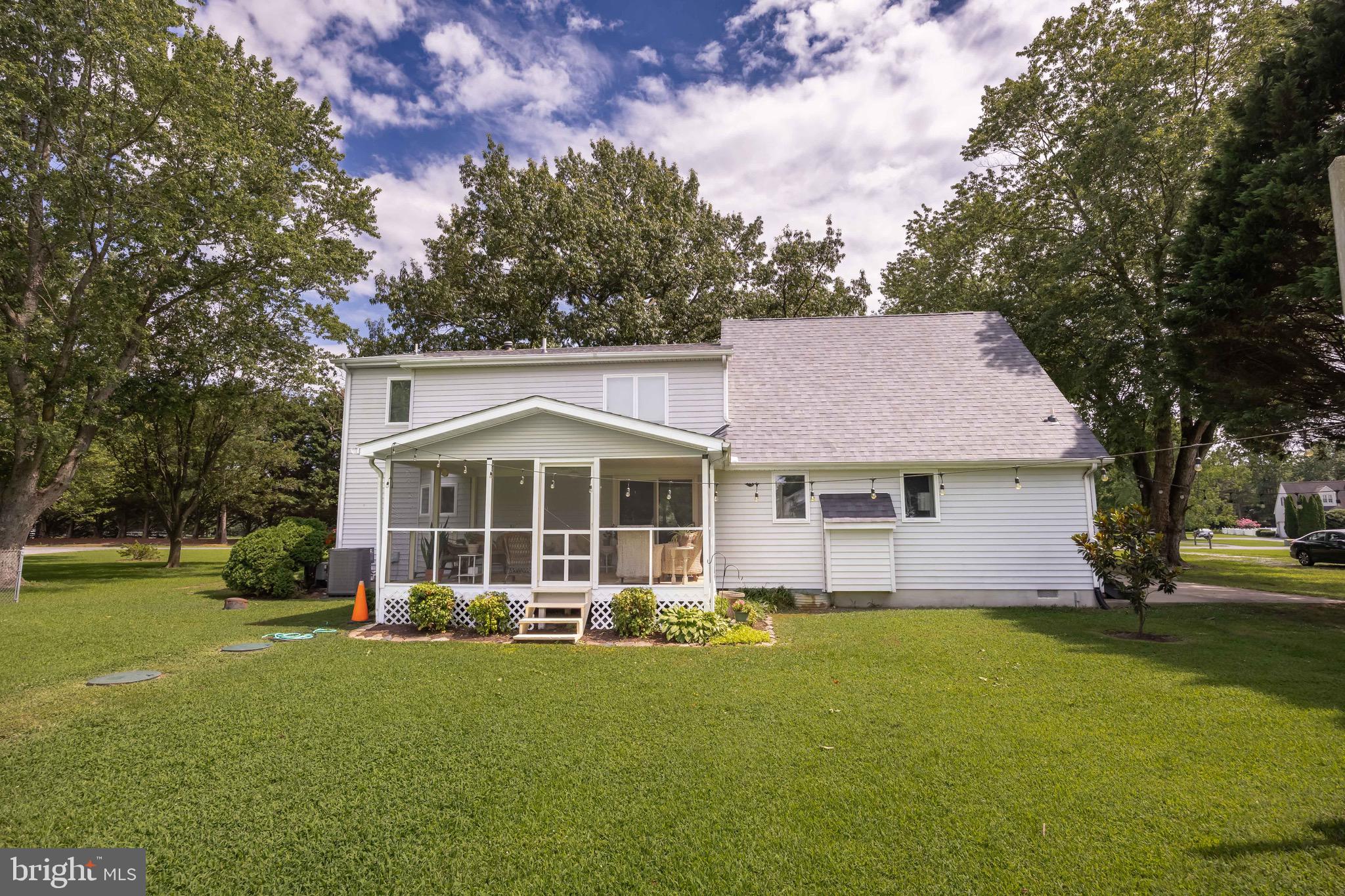 26882 Pratt Road Salisbury, MD 21801 - Photo 67 of 80 a front view of house with yard and green space