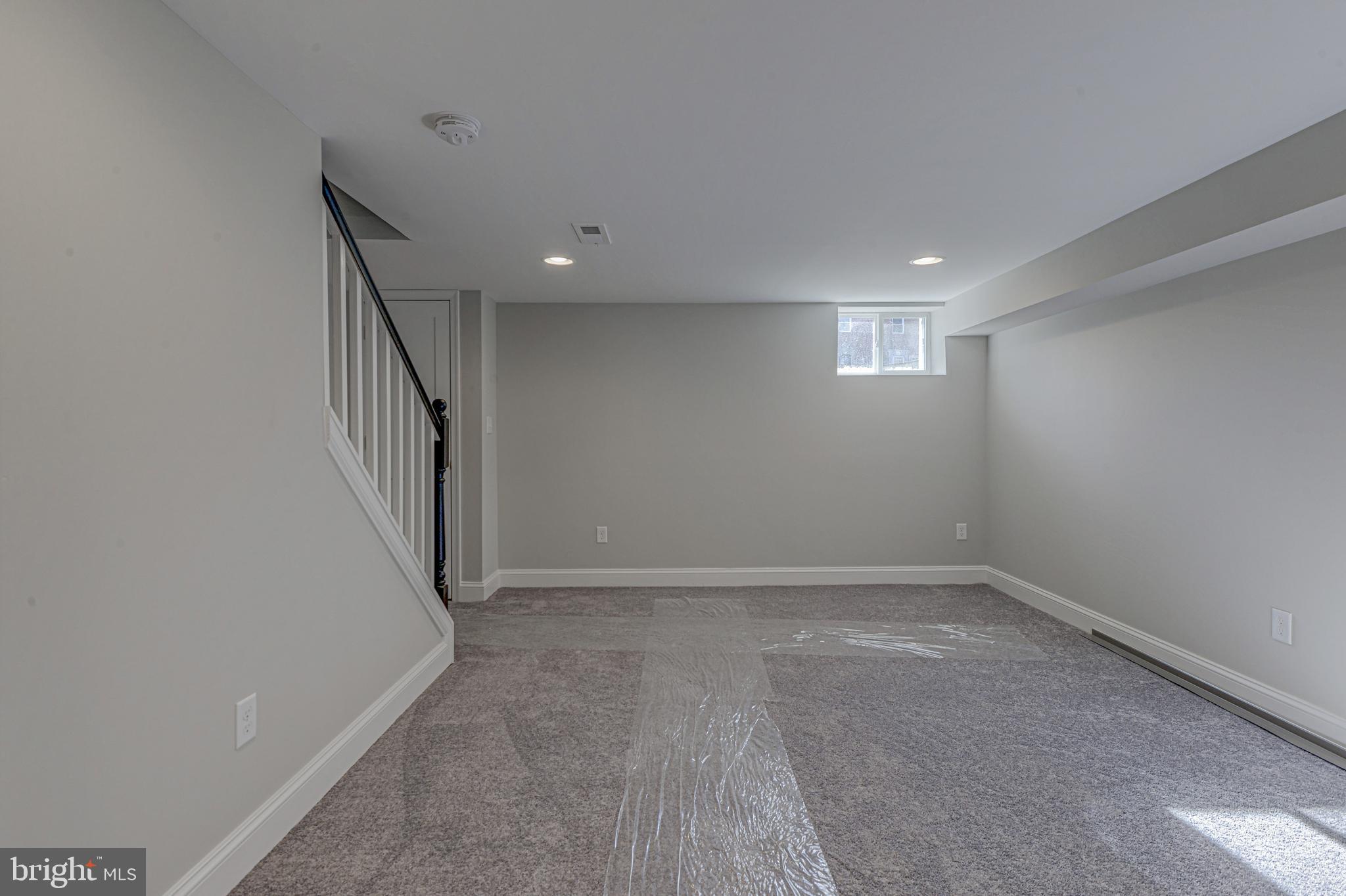 5412 Channing Road Baltimore, MD 21229 - Photo 24 of 32