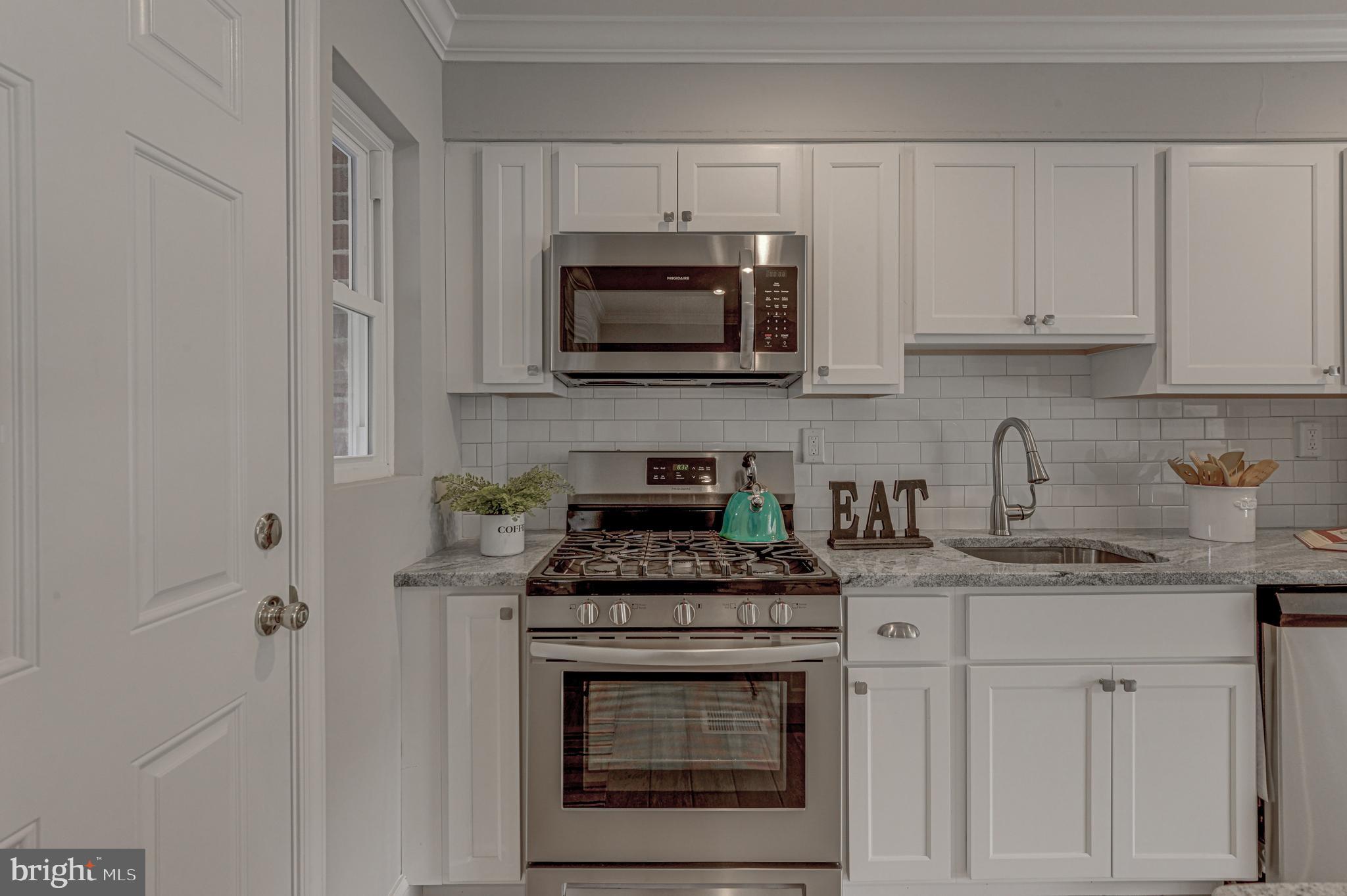 5412 Channing Road Baltimore, MD 21229 - Photo 10 of 32